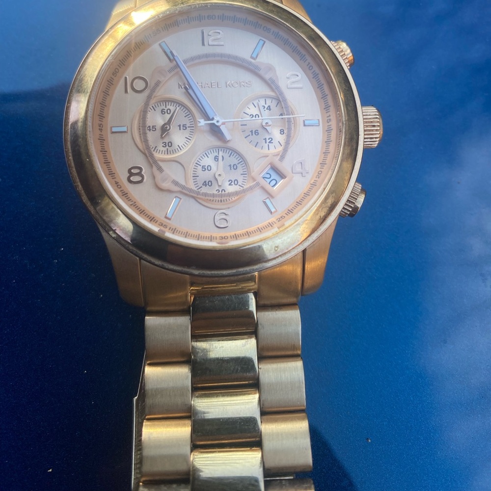 Men's Michael Kors Rose Gold Watch